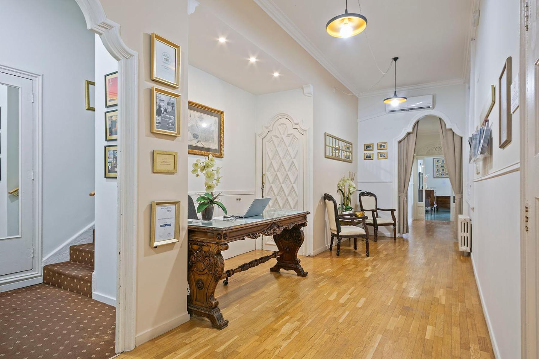 Mihlton Barcelona Boutique B&B (Adults Only) 外观 照片